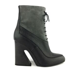 Giorgio Fabiani Lace up bootie Sz 36